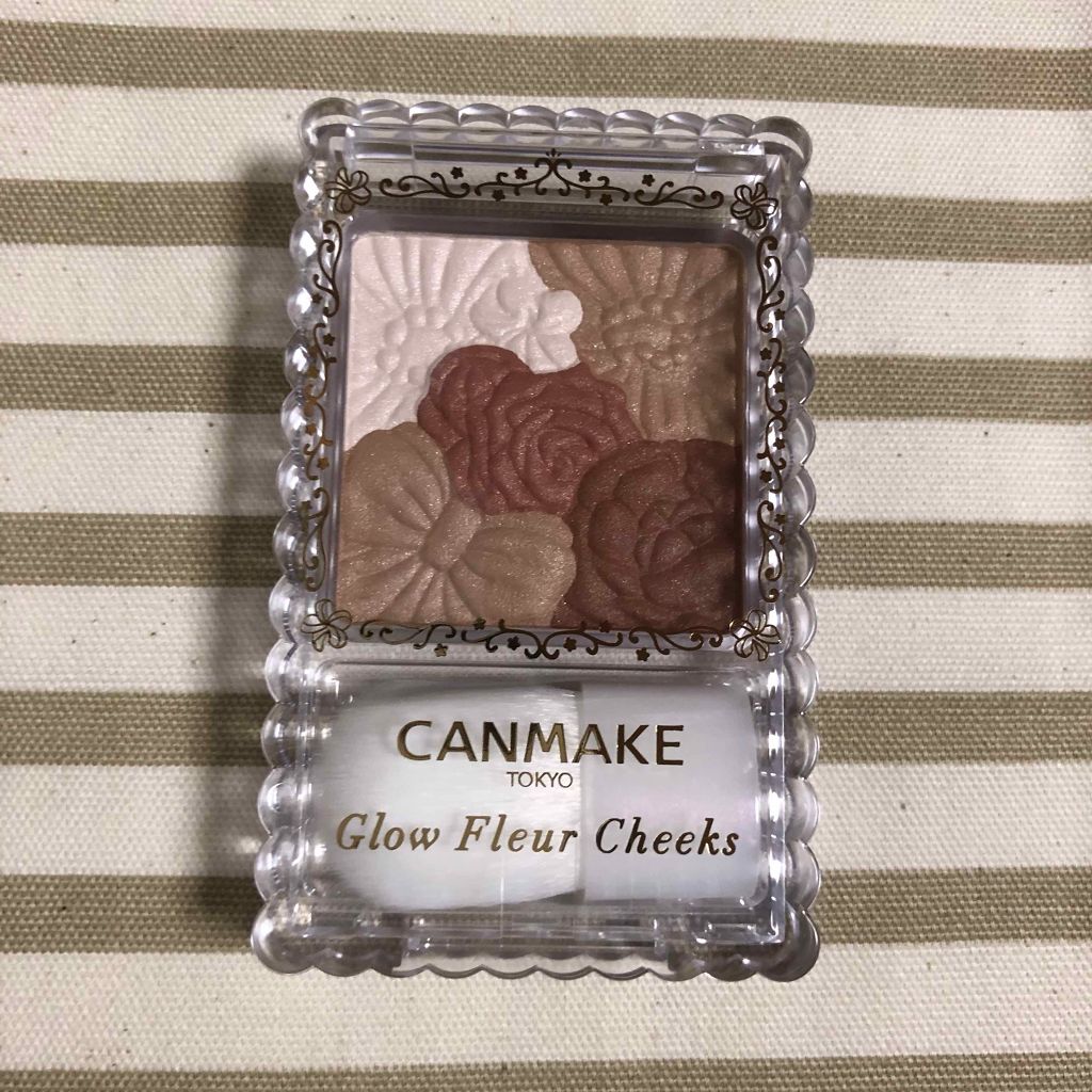グロウフルールチークス/キャンメイク/パウダーチークを使ったクチコミ(1枚目)