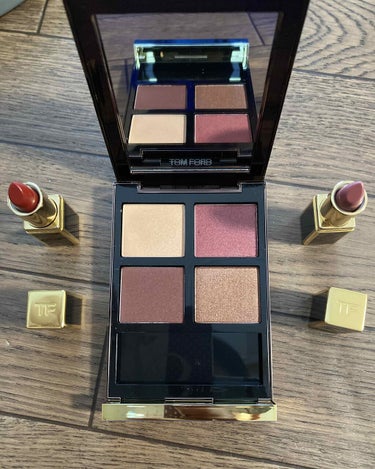 アイ カラー クォード 06 バーニッシュド アンバー/TOM FORD BEAUTY/アイシャドウパレットを使ったクチコミ（1枚目）