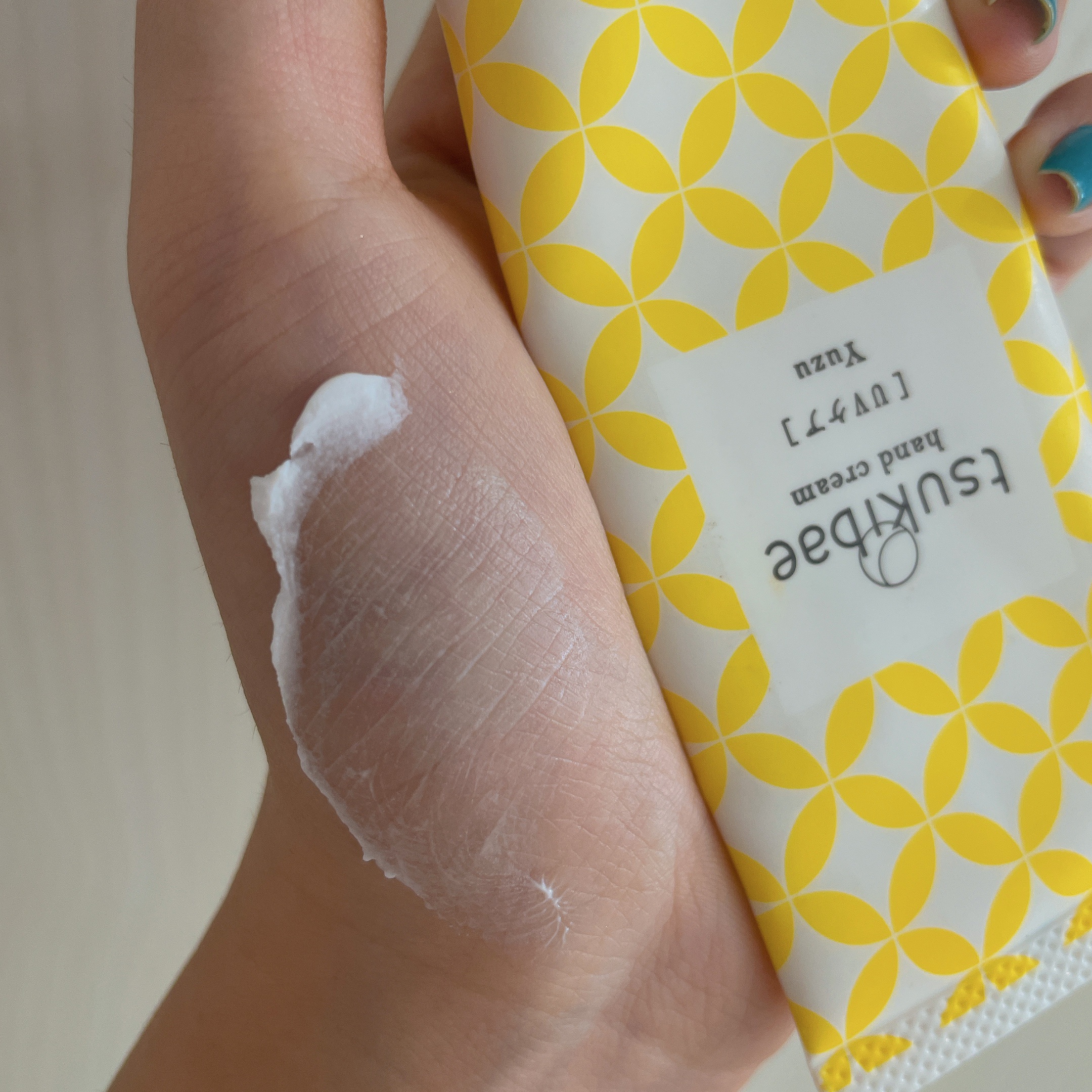 ハンドクリーム UVケア/tsukibae/ハンドクリームを使ったクチコミ（2枚目）