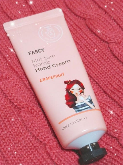 モイストボムハンドクリーム/FASCY(パーシー)/ハンドクリームを使ったクチコミ(1枚目)