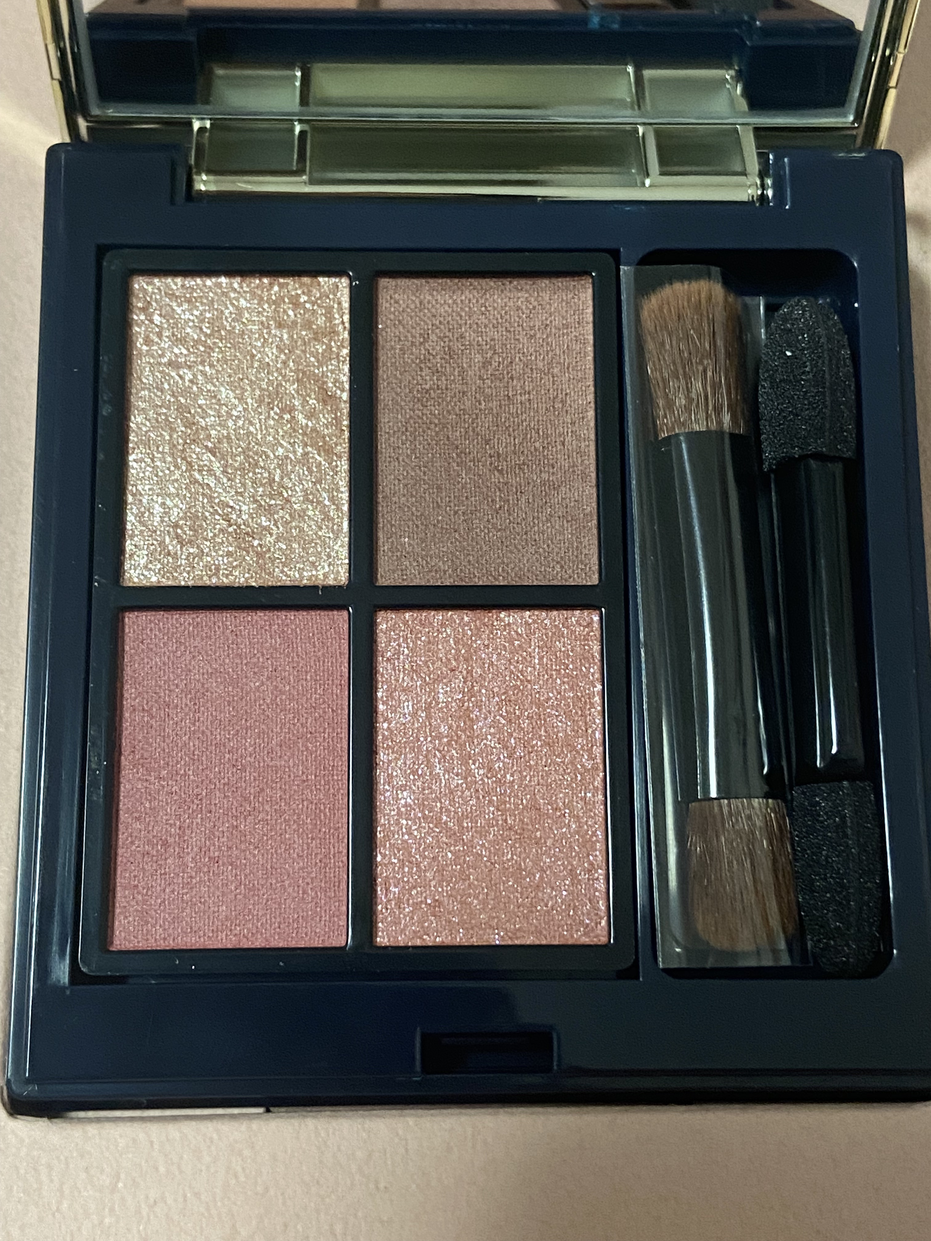 ホリデーコフレ2023〈ジョイピンク〉/エトヴォス/メイクアップキットを使ったクチコミ（3枚目）