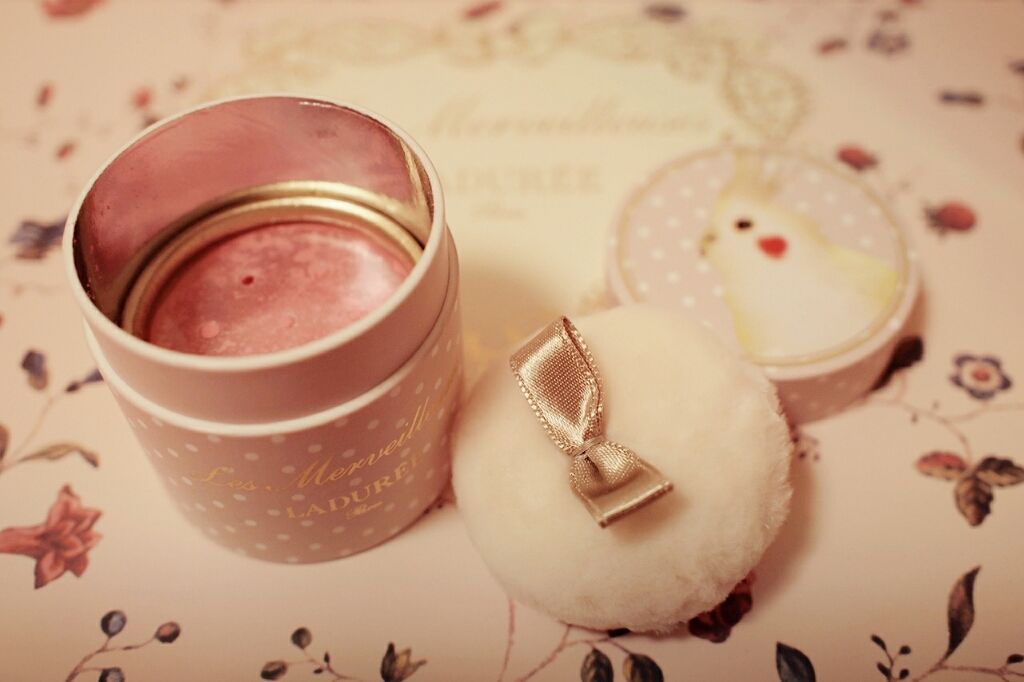 チーク カラー パウダー/レ・メルヴェイユーズ ラデュレ/パウダーチークを使ったクチコミ（1枚目）