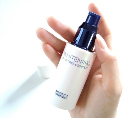 ミキモト コスメティックス ホワイトニング トリートメント エッセンスのクチコミ「ミキモト コスメティックスさまより、薬用美白美容液をお試しさせていただきました♪
「シミにさ.....」(2枚目)