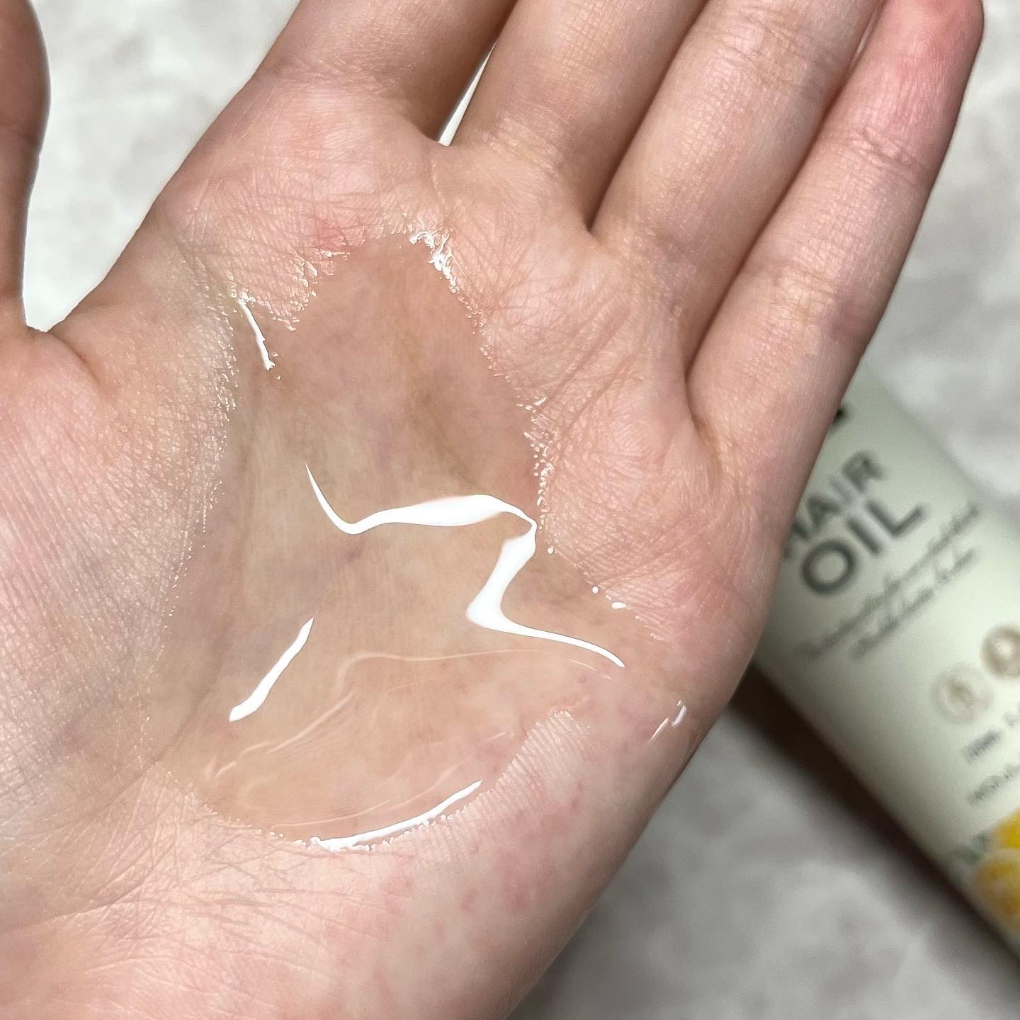 ツヤ髪オイル/ネイチャーディープ /ヘアオイルを使ったクチコミ（3枚目）