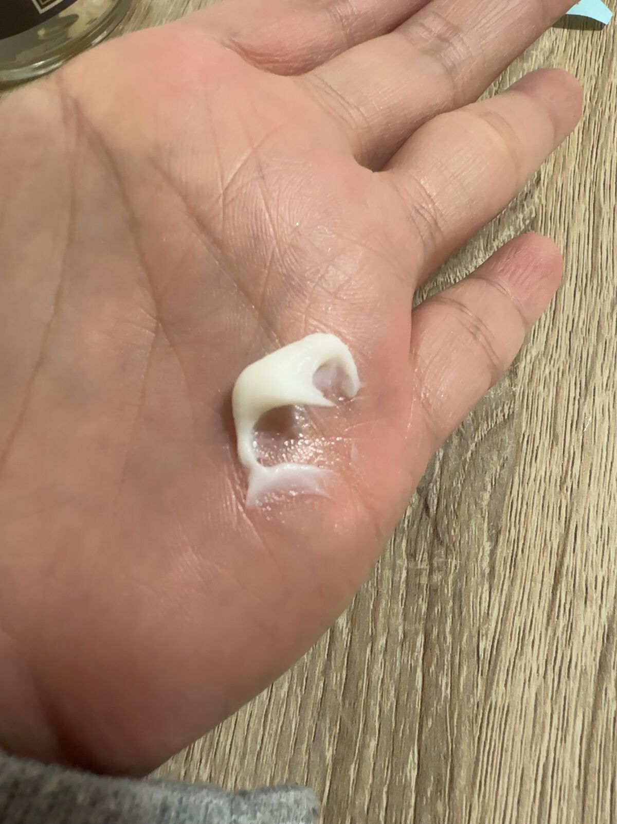 ＃メルティヘアバーム ライト/ルシードエル/ヘアバームを使ったクチコミ（2枚目）