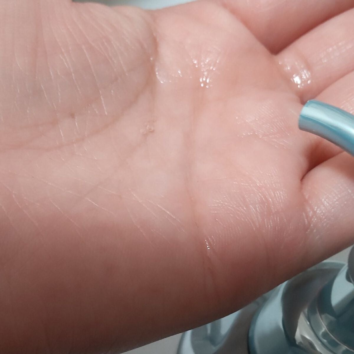 ナイトリペア ヘアオイル/THERATIS/ヘアオイルを使ったクチコミ(2枚目)