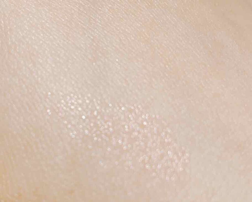 サクラヴェールリップ/パラドゥ/リップクリームを使ったクチコミ(4枚目)