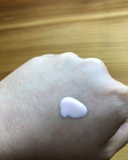 コナのクチコミ「スキンアクア
スーパーモイスチャーミルクピンク
40ml ¥400くらい
SPF50+ PA+.....」(2枚目)