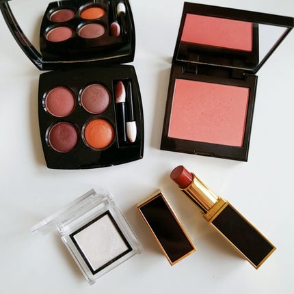 レ キャトル オンブル/CHANEL/アイシャドウパレットを使ったクチコミ(1枚目)