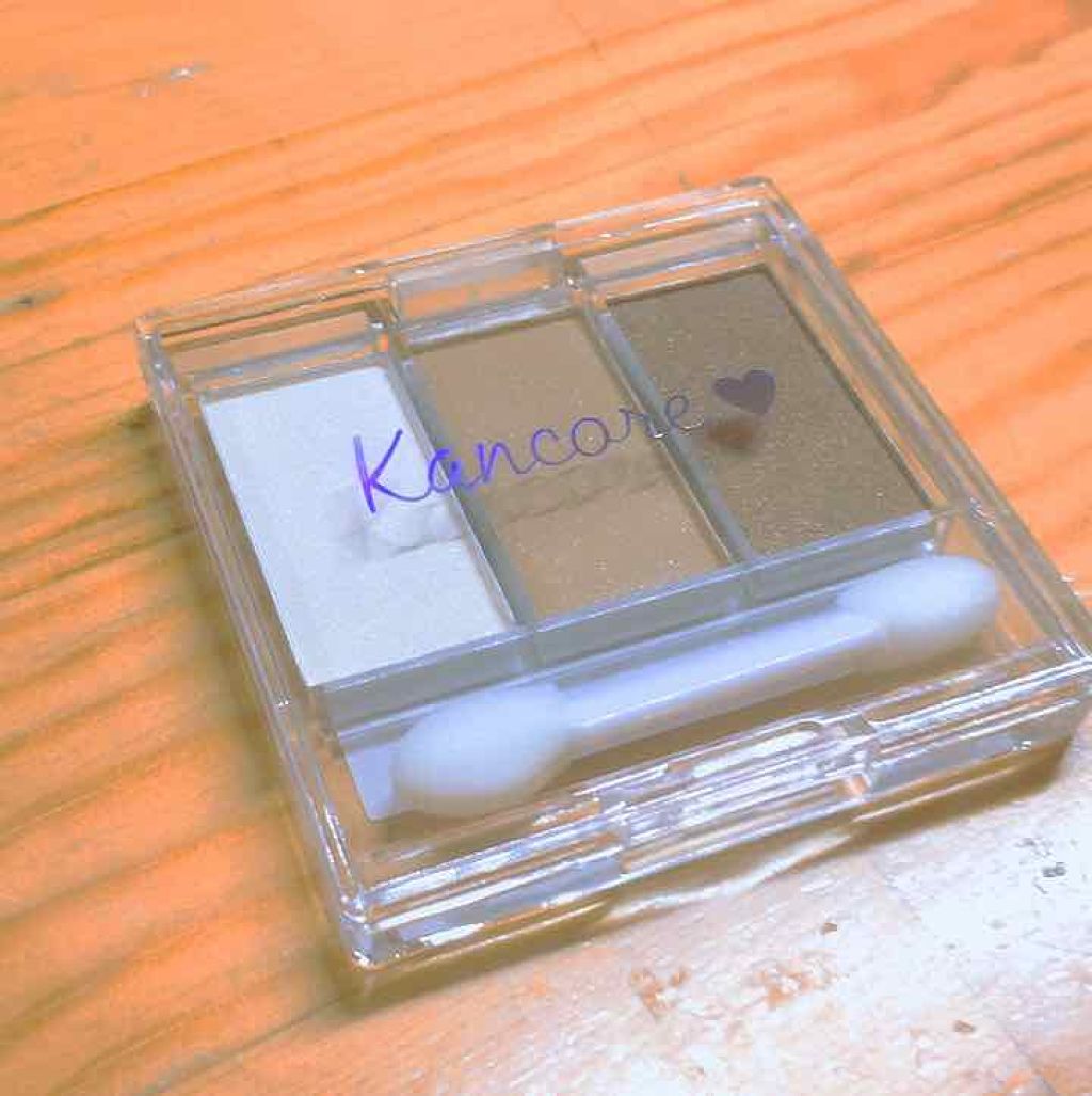 カンコレアイシャドウ/DAISO/アイシャドウパレットを使ったクチコミ（1枚目）