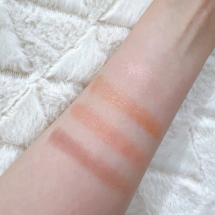 シルキースフレアイズ/キャンメイク/アイシャドウパレットを使ったクチコミ(2枚目)