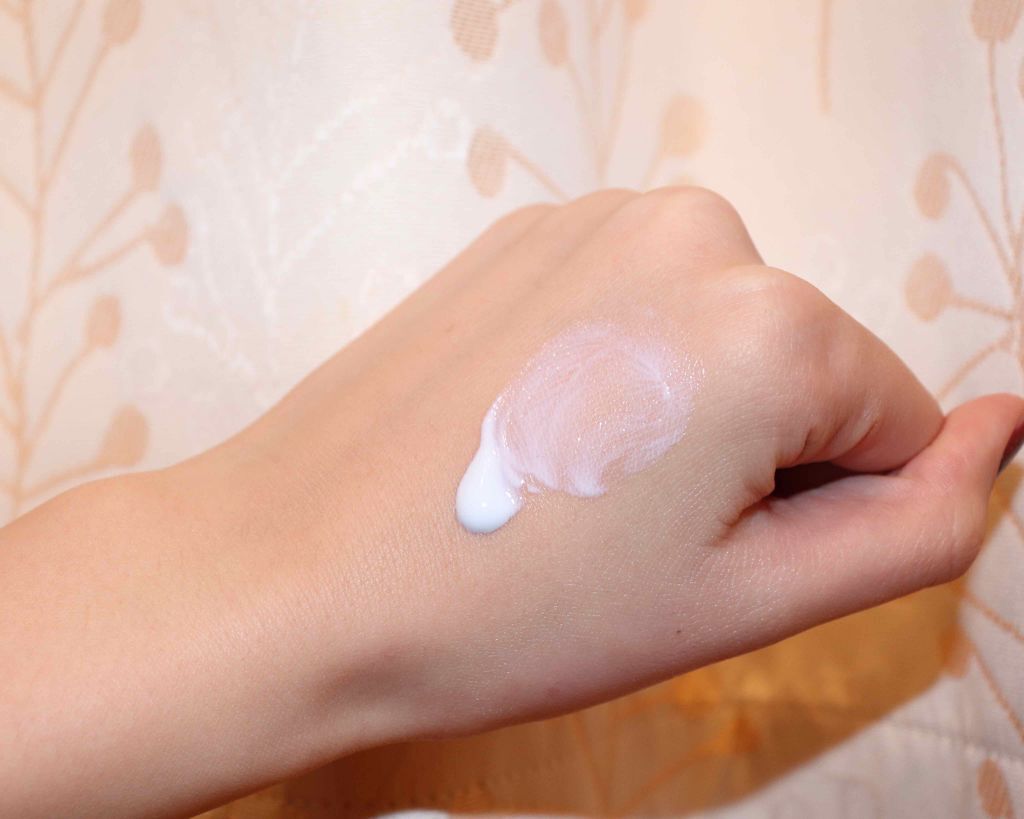 UVウルトラフィットベースN/CEZANNE/化粧下地を使ったクチコミ（3枚目）