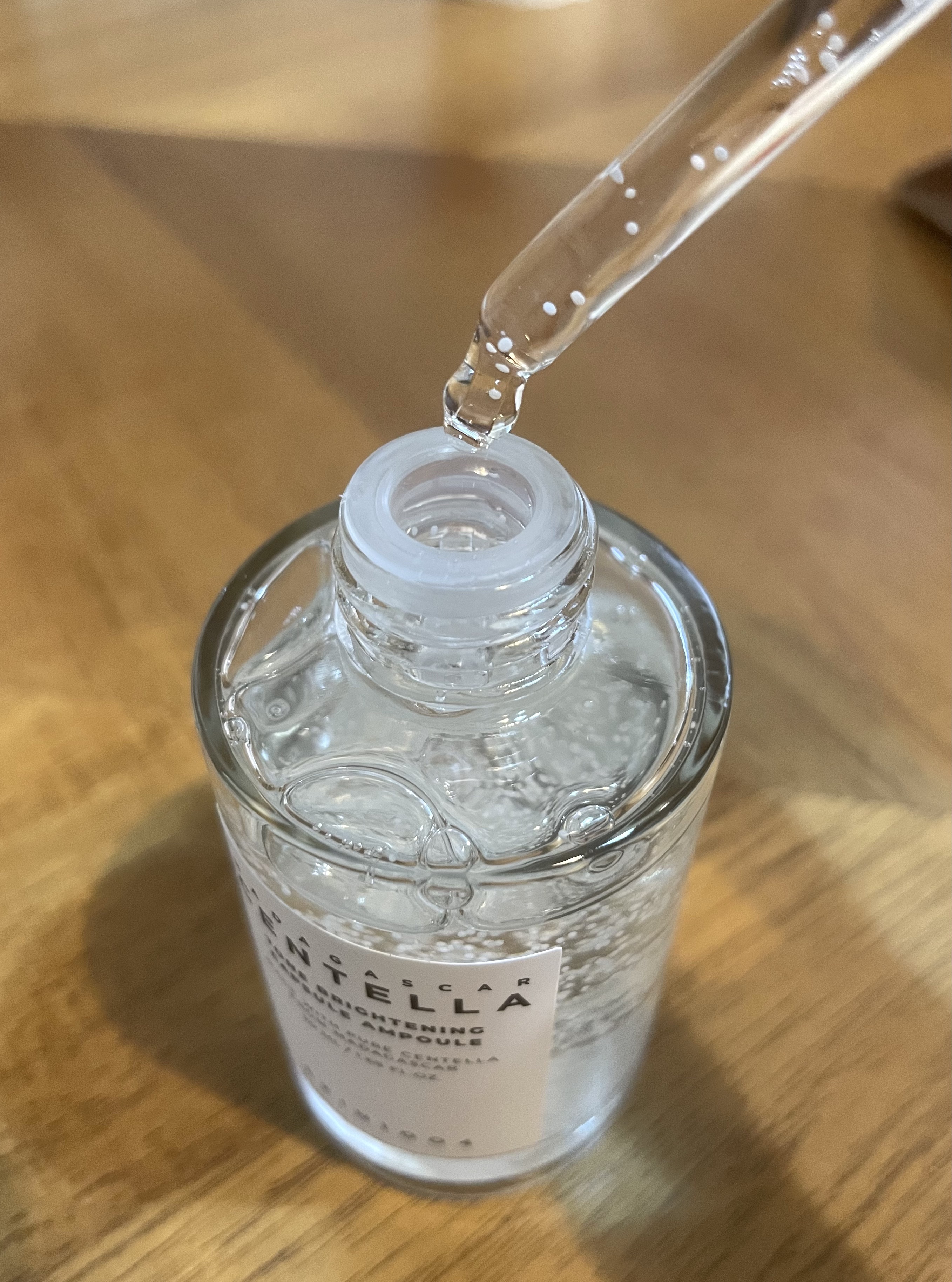 トーンブライトニング カプセルアンプル/SKIN1004/美容液を使ったクチコミ（3枚目）