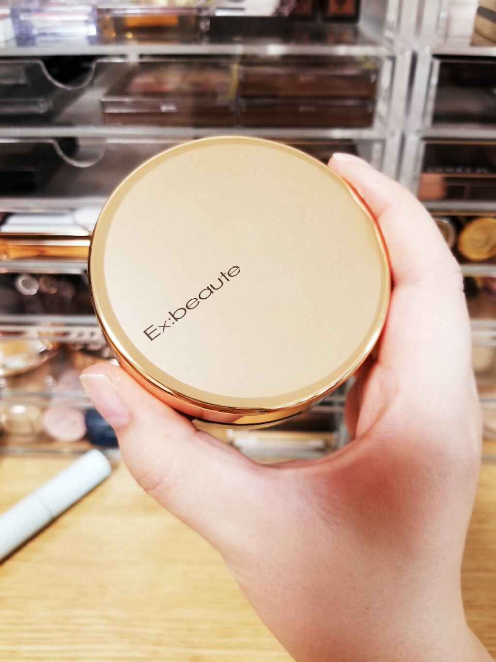 ホワイトカバークッション/エクスボーテ/クッションファンデーションを使ったクチコミ(3枚目)
