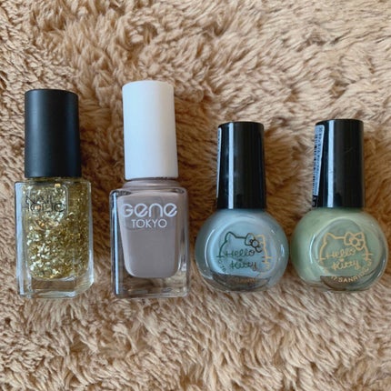 ネイルホリック パーティーフレーク/ネイルホリック/マニキュアを使ったクチコミ(3枚目)