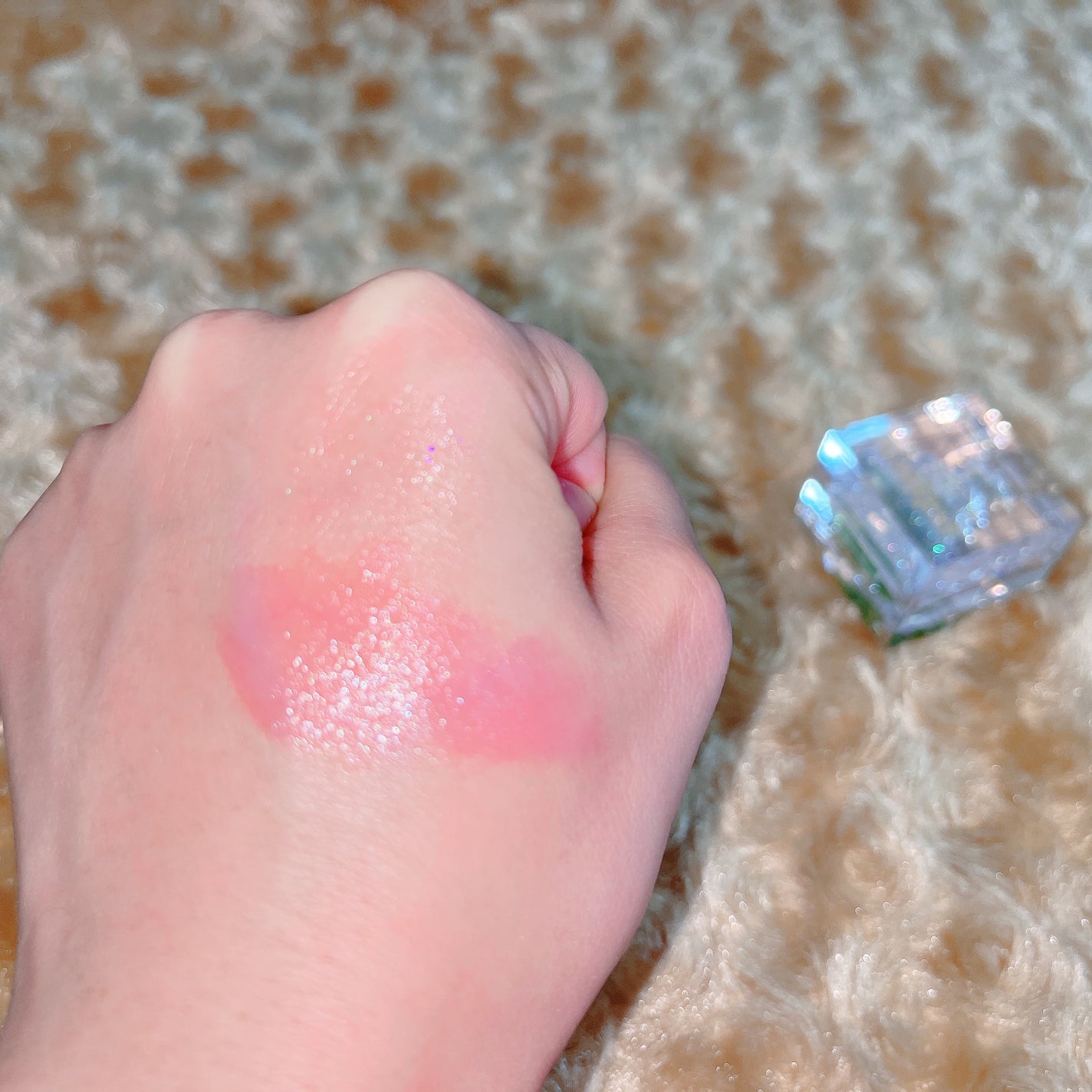 らむ on LIPS 「緑からピンクに変わる!二色のリップバームデイジークツリーバーム..」(5枚目)