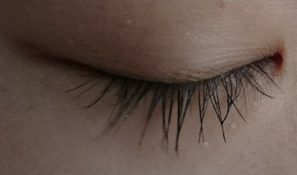 ディライト サークル レンズ マスカラ/TONYMOLY/マスカラを使ったクチコミ（3枚目）