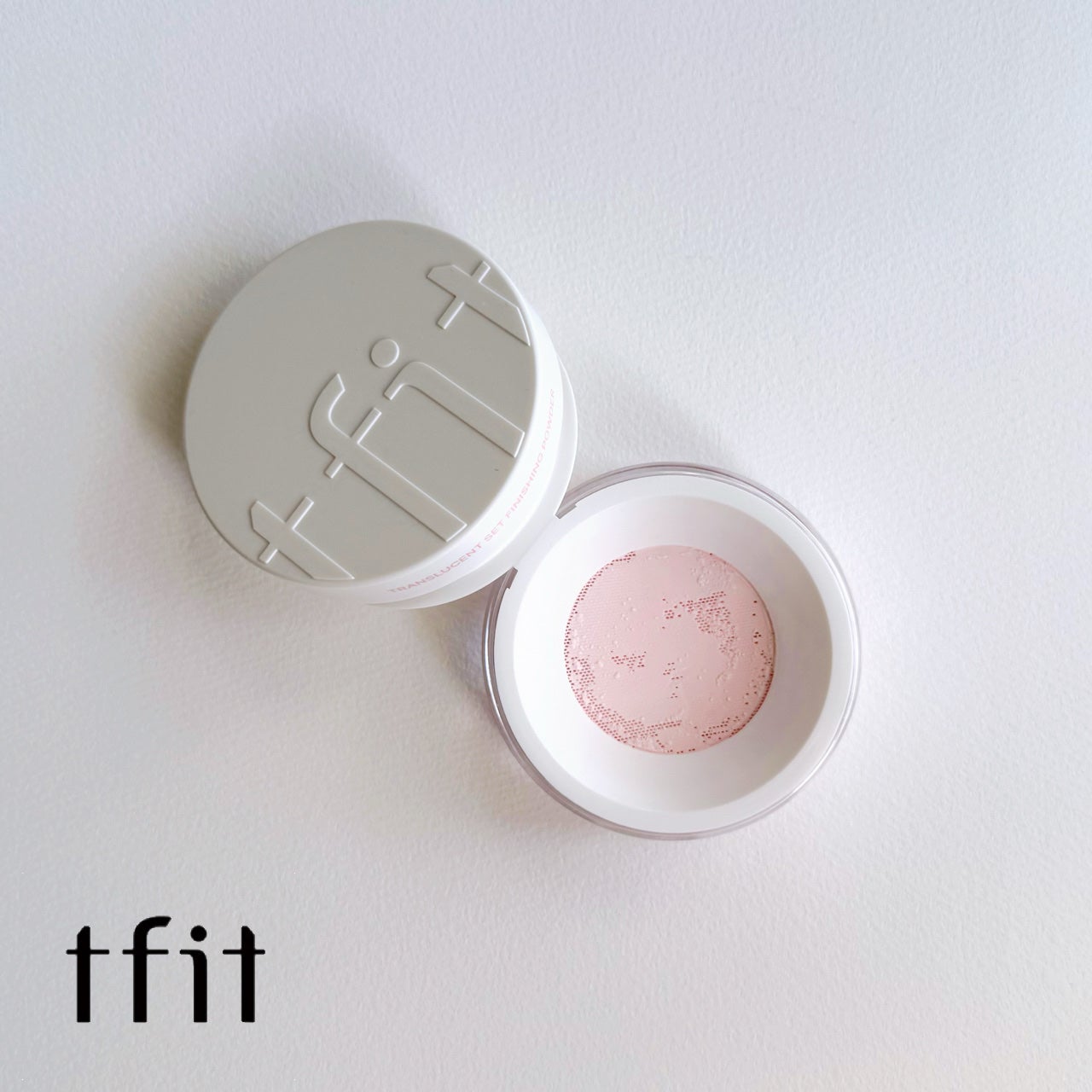 トランスルーセントセットフィニッシングパウダー/TFIT/ルースパウダーを使ったクチコミ(1枚目)