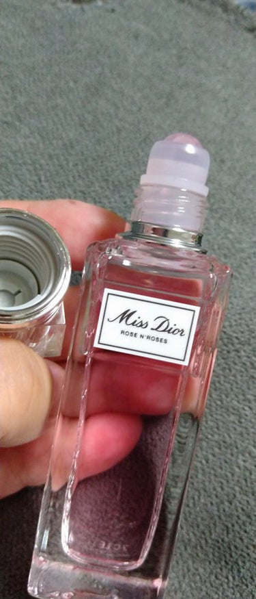 ミス ディオール ローズ＆ローズ ローラー パール/Dior/香水(レディース)を使ったクチコミ（5枚目）