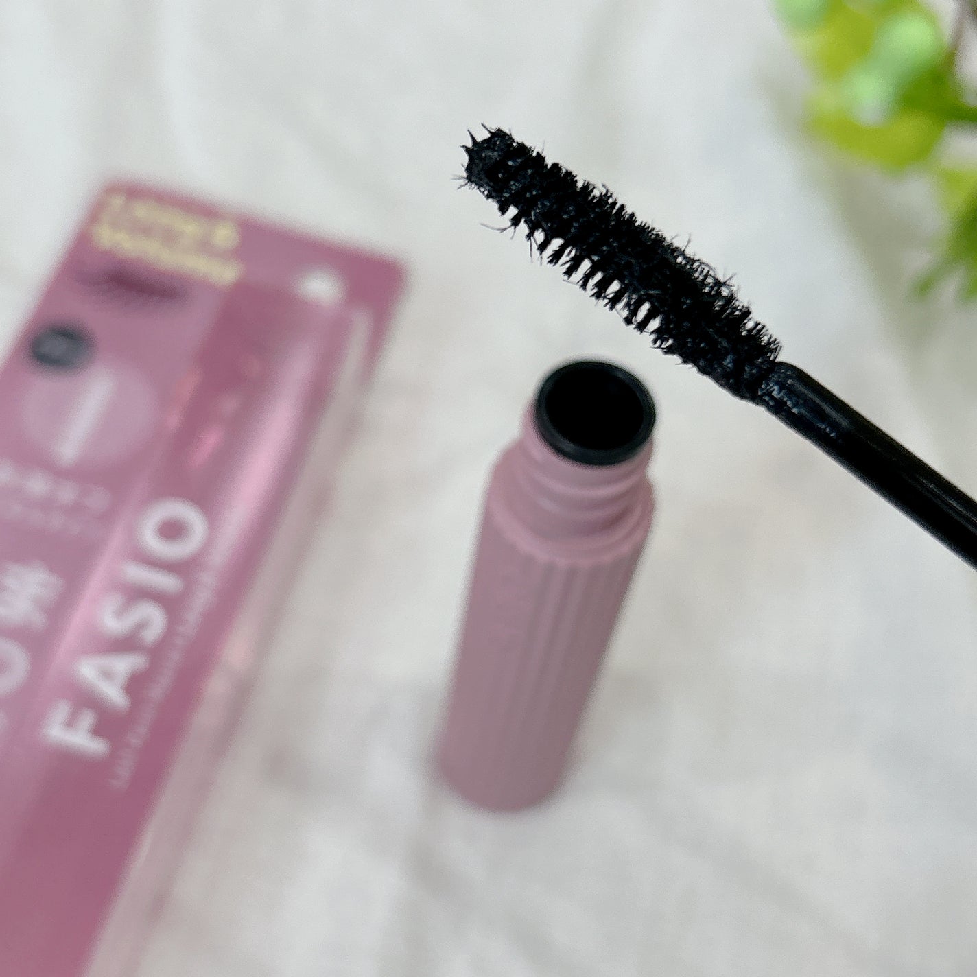 まつパ級 フィルム マスカラ (ロング&ボリューム)/FASIO/マスカラを使ったクチコミ(2枚目)