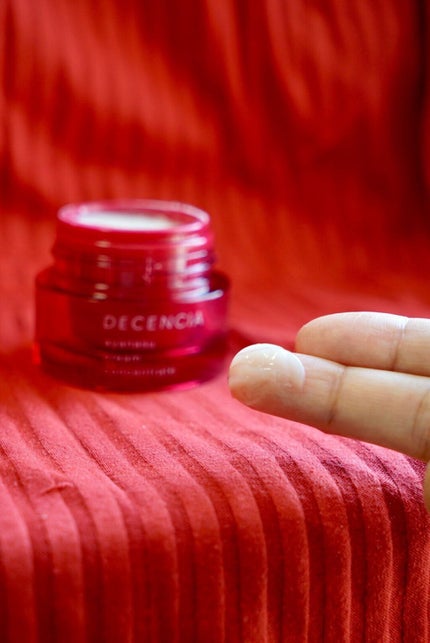 アヤナス クリーム コンセントレート/DECENCIA/フェイスクリームを使ったクチコミ(4枚目)