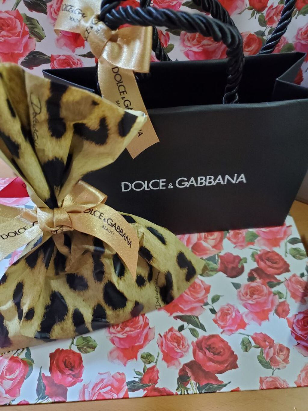 シアーリップス ハイドレーティング ティンティッドリップバーム/DOLCE&GABBANA BEAUTY/リップバームを使ったクチコミ(4枚目)