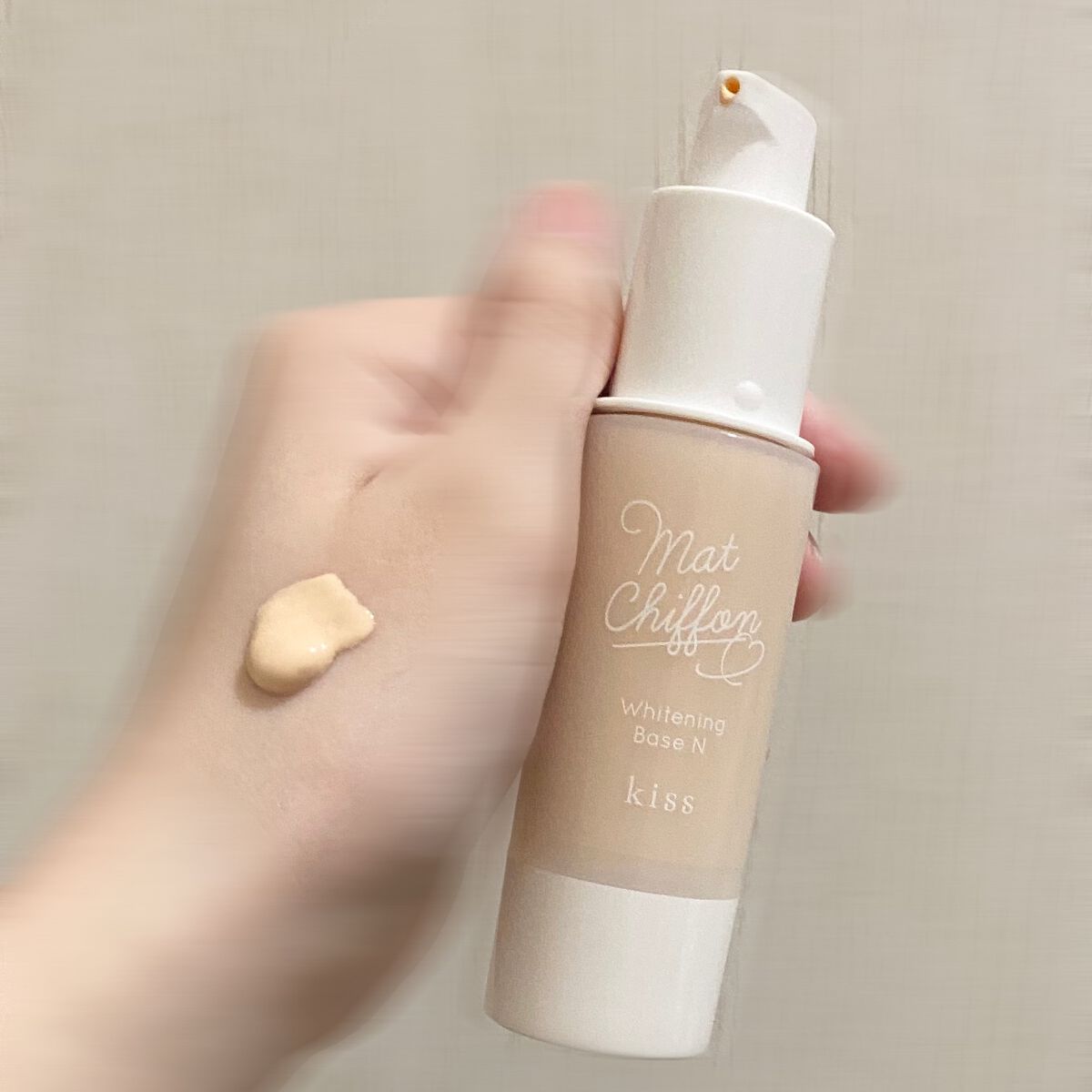マットシフォン UVホワイトニングベースN/KiSS/化粧下地を使ったクチコミ（2枚目）