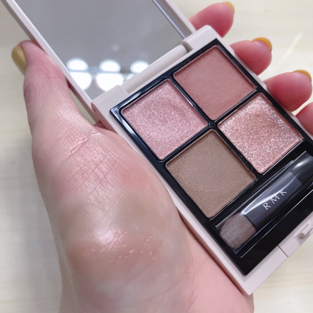 RMK シンクロマティック アイシャドウパレット/RMK/アイシャドウパレットを使ったクチコミ（2枚目）