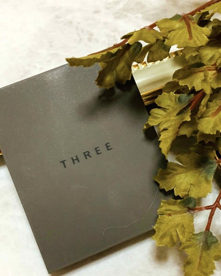 THREE シマリング グロー デュオ/THREE/クリームハイライトを使ったクチコミ(1枚目)