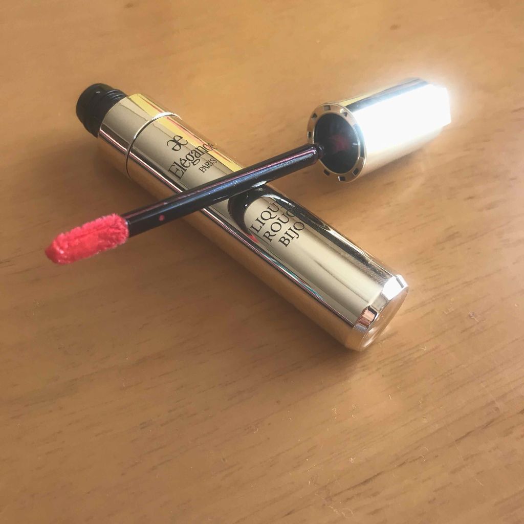 エレガンス リクイッド ルージュ ビジュー/Elégance/口紅を使ったクチコミ（2枚目）