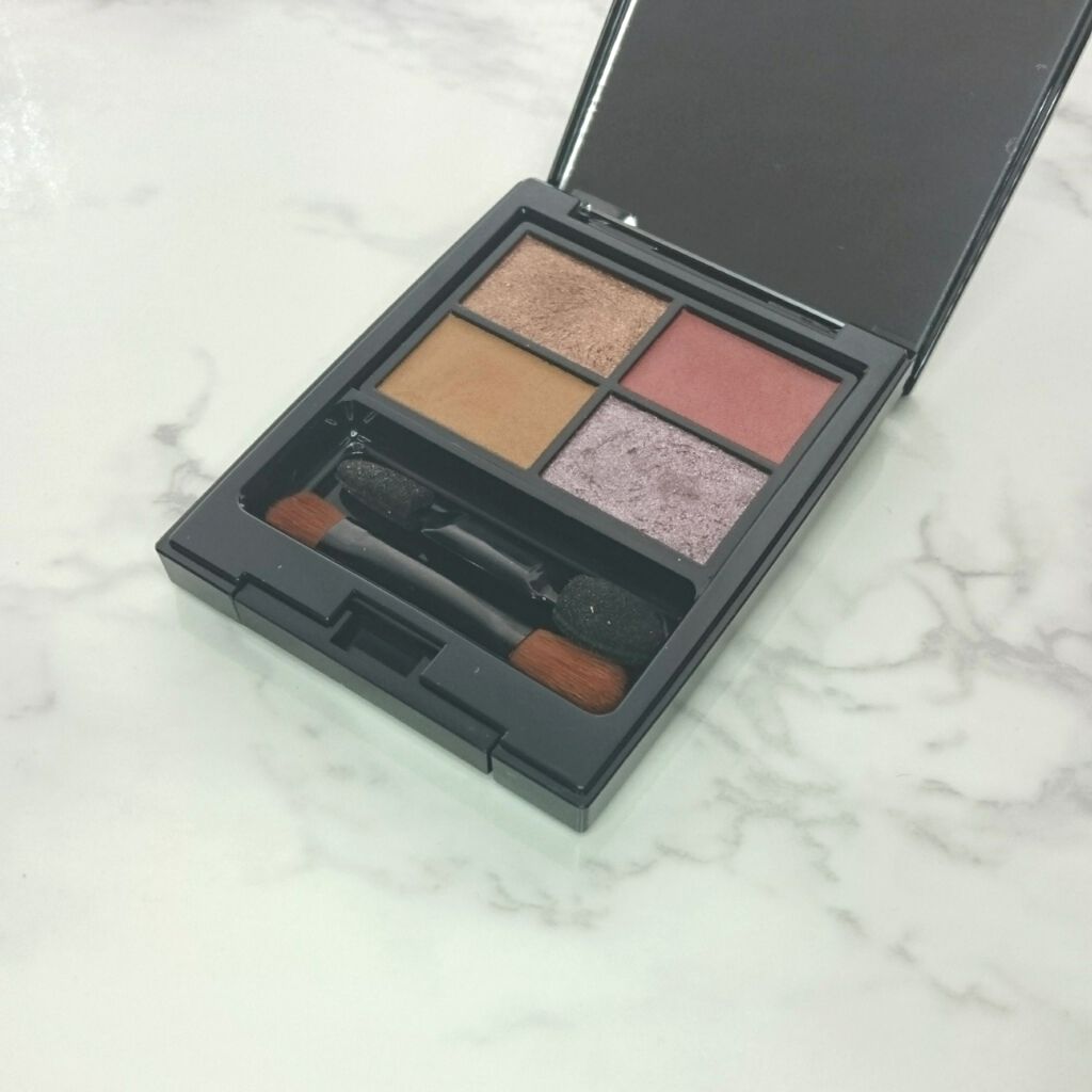 ミネラルクラッシィシャドー/エトヴォス/アイシャドウパレットを使ったクチコミ(2枚目)