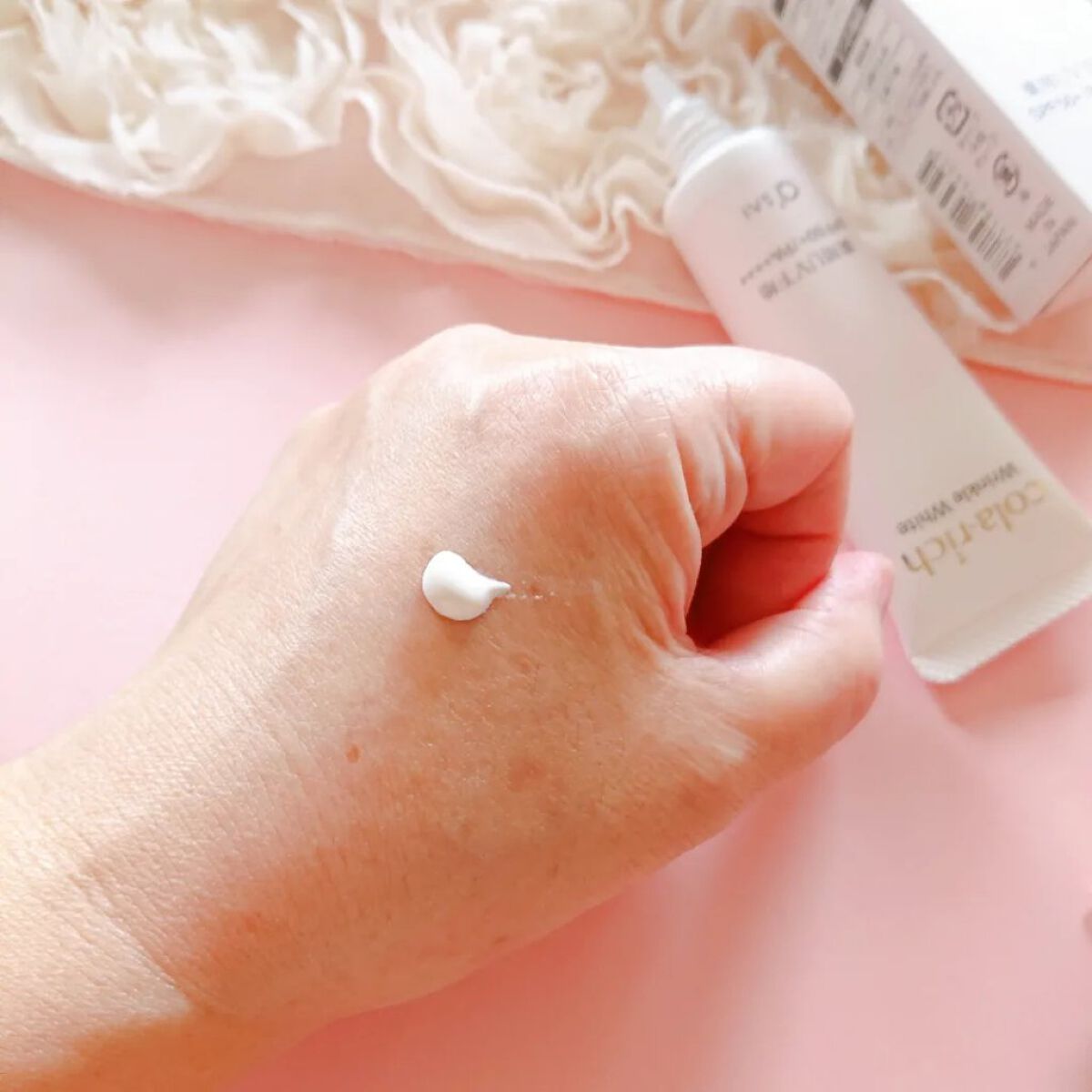 リンクルホワイトトーンアップUVベース/コラリッチ/化粧下地を使ったクチコミ（2枚目）