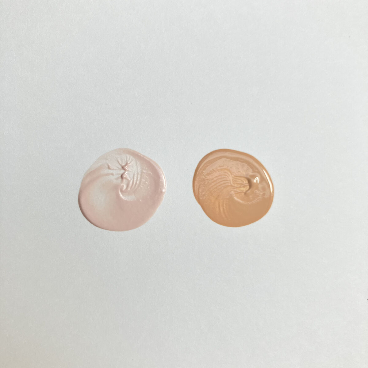 ミネラルフレッシュスキンリキッド/エトヴォス/リキッドファンデーションを使ったクチコミ（3枚目）