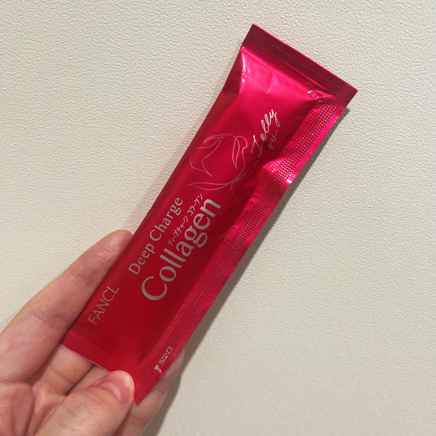 ディープチャージ コラーゲン スティックゼリー/ファンケル/美容サプリメントを使ったクチコミ(1枚目)