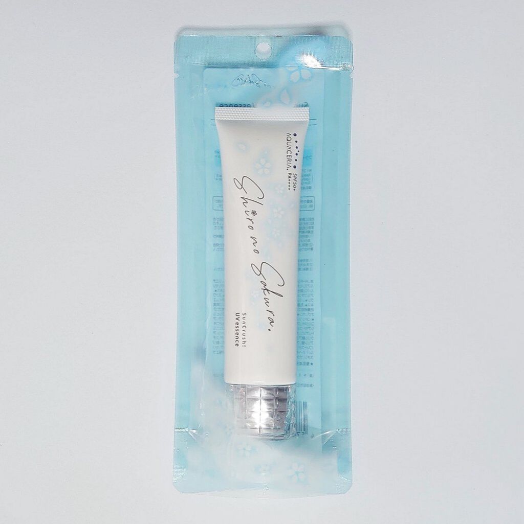 Sun Crush！UV essence 〜向日葵〜/Shiro no Sakura./日焼け止めクリームを使ったクチコミ（1枚目）