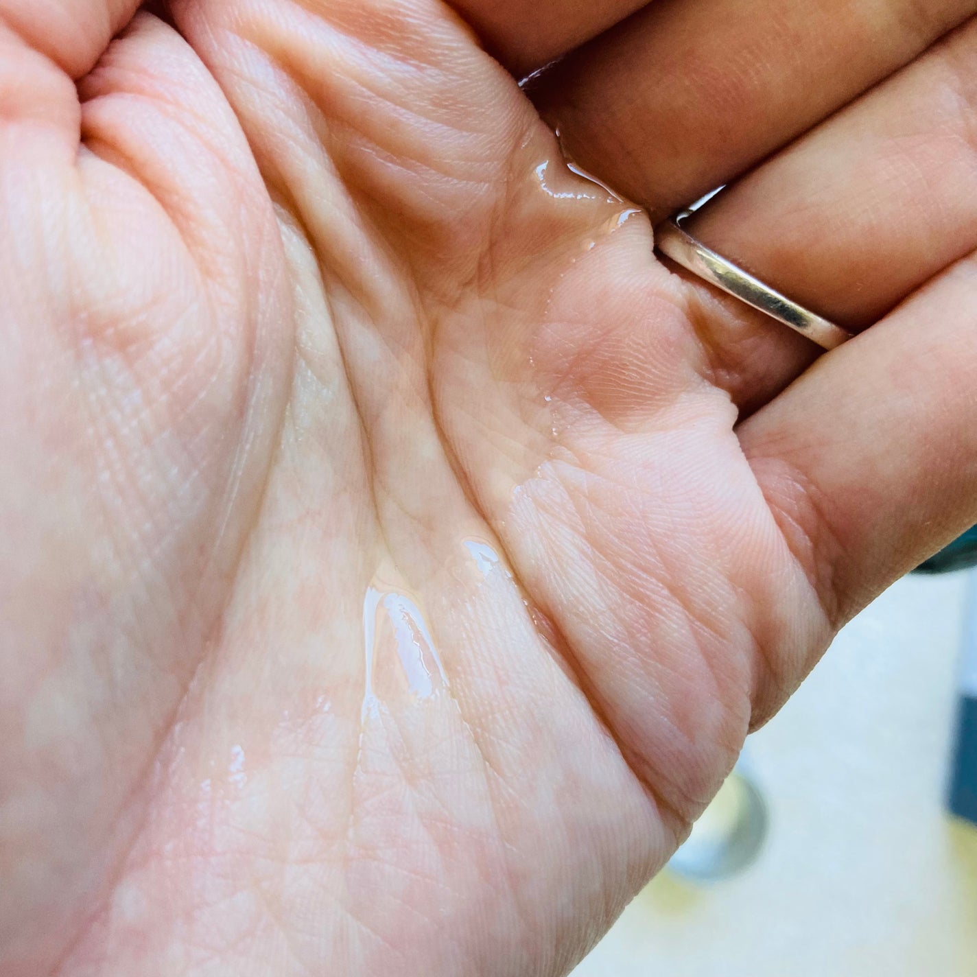 hibino organic oil/VENUSiS/ヘアオイルを使ったクチコミ(4枚目)