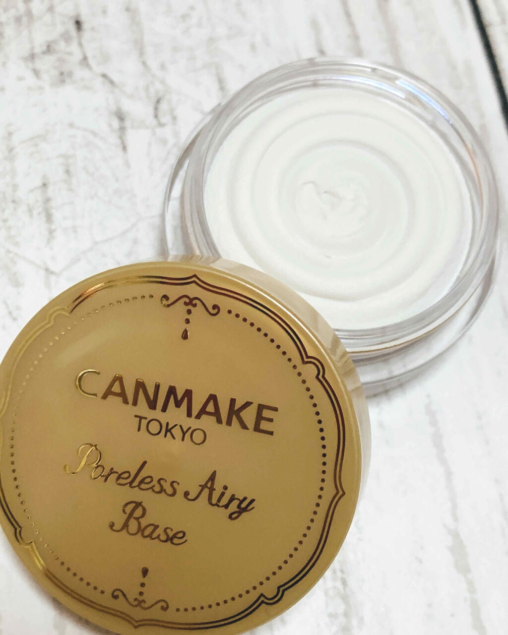ポアレスエアリーベース/キャンメイク/化粧下地を使ったクチコミ(2枚目)