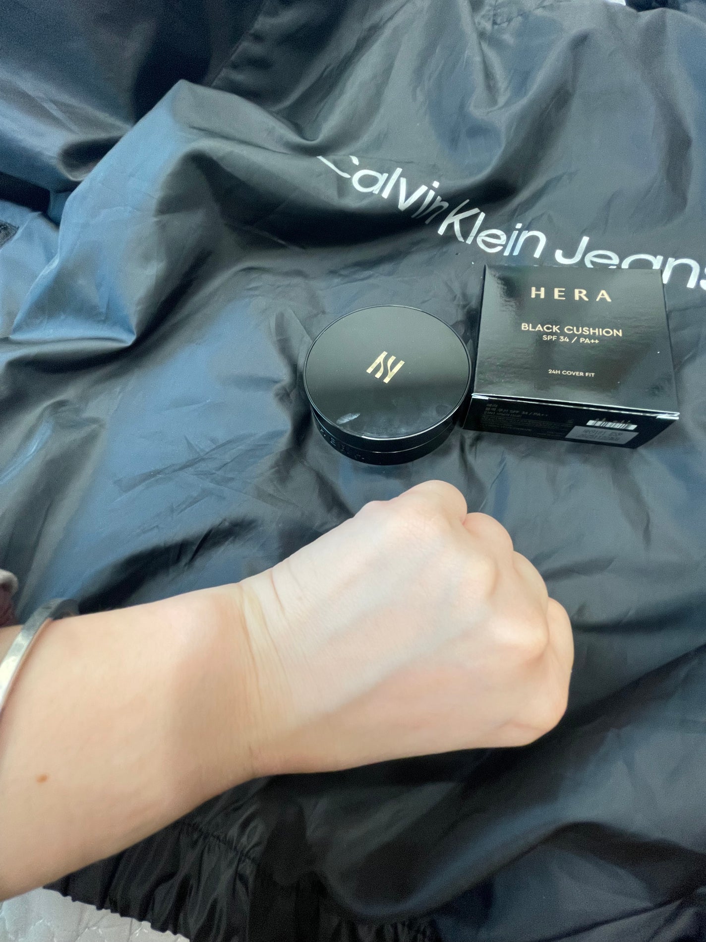 ブラック クッション/HERA/クッションファンデーションを使ったクチコミ(1枚目)