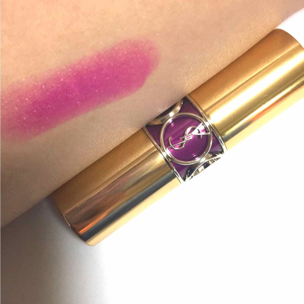 ルージュ ヴォリュプテ シャイン/YVES SAINT LAURENT BEAUTE/口紅を使ったクチコミ(4枚目)