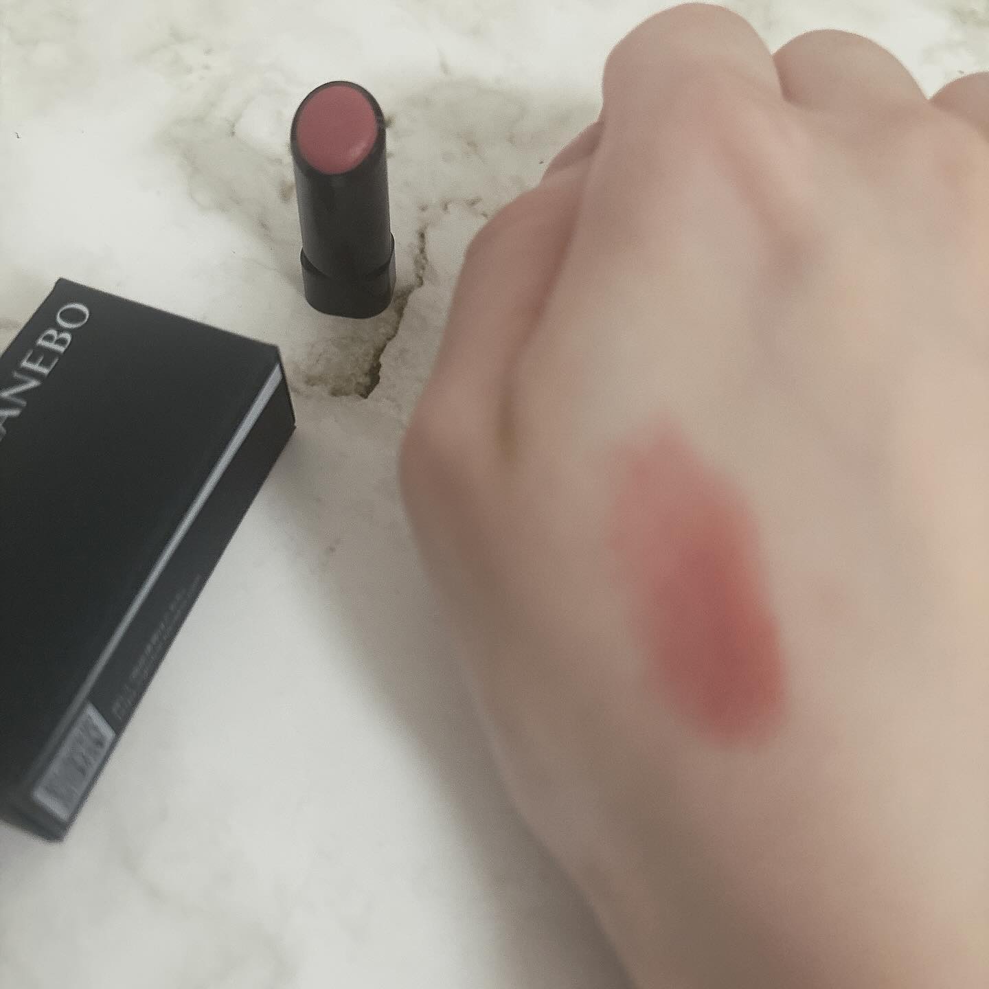 カネボウ　クリスタライズドフィックスパウダー レフィル/KANEBO/プレストパウダーを使ったクチコミ（2枚目）