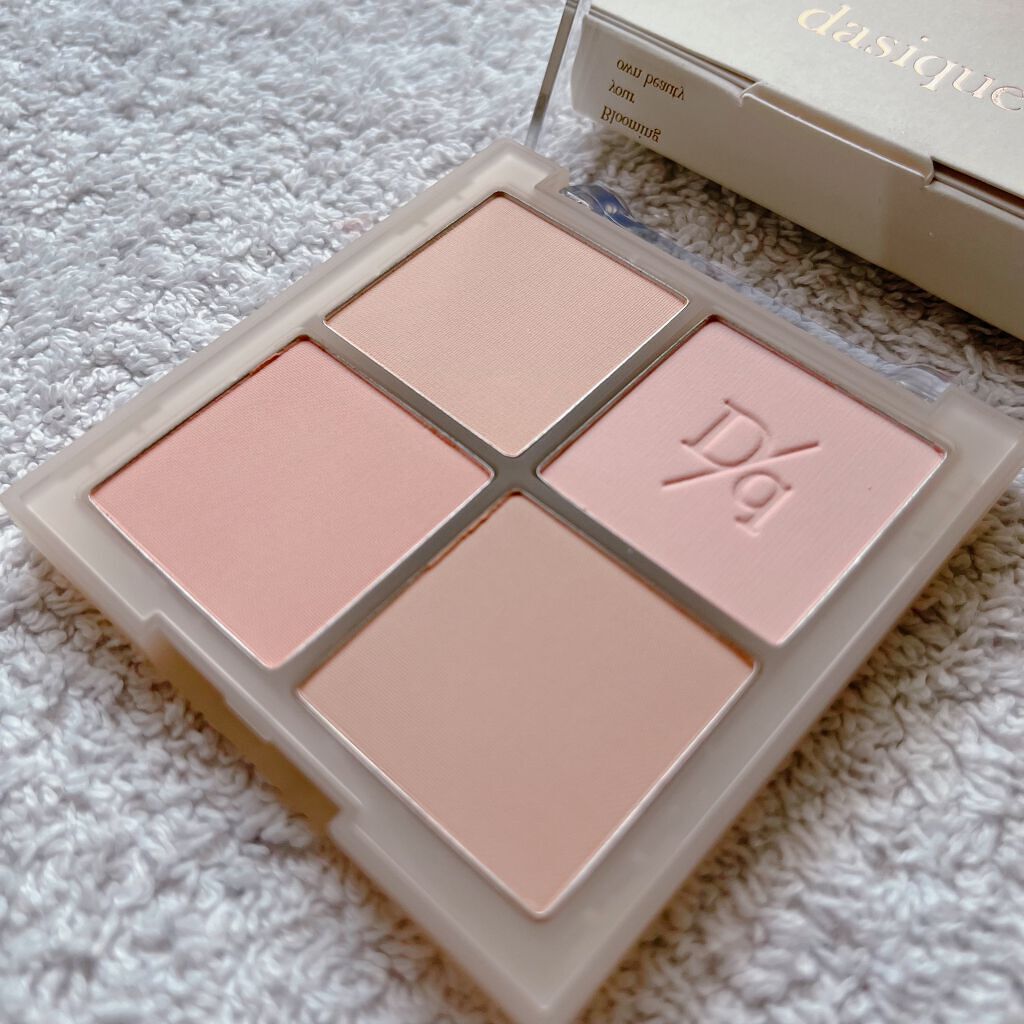 ブレンディングムードチーク/dasique/パウダーチークを使ったクチコミ（2枚目）