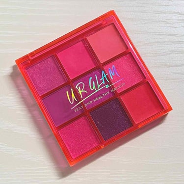 UR GLAM　BLOOMING EYE COLOR PALETTE/U R GLAM/パウダーアイシャドウを使ったクチコミ（1枚目）