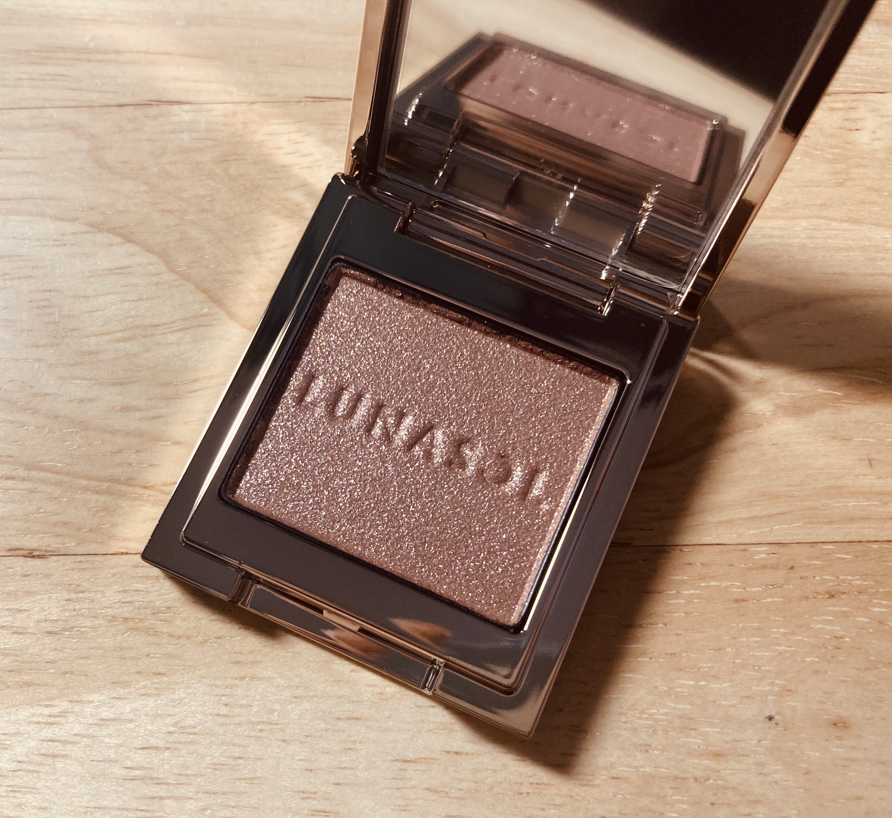 オーラデュウ プリズム イルミネーター ピコ/SHISEIDO/単色アイシャドウを使ったクチコミ（1枚目）