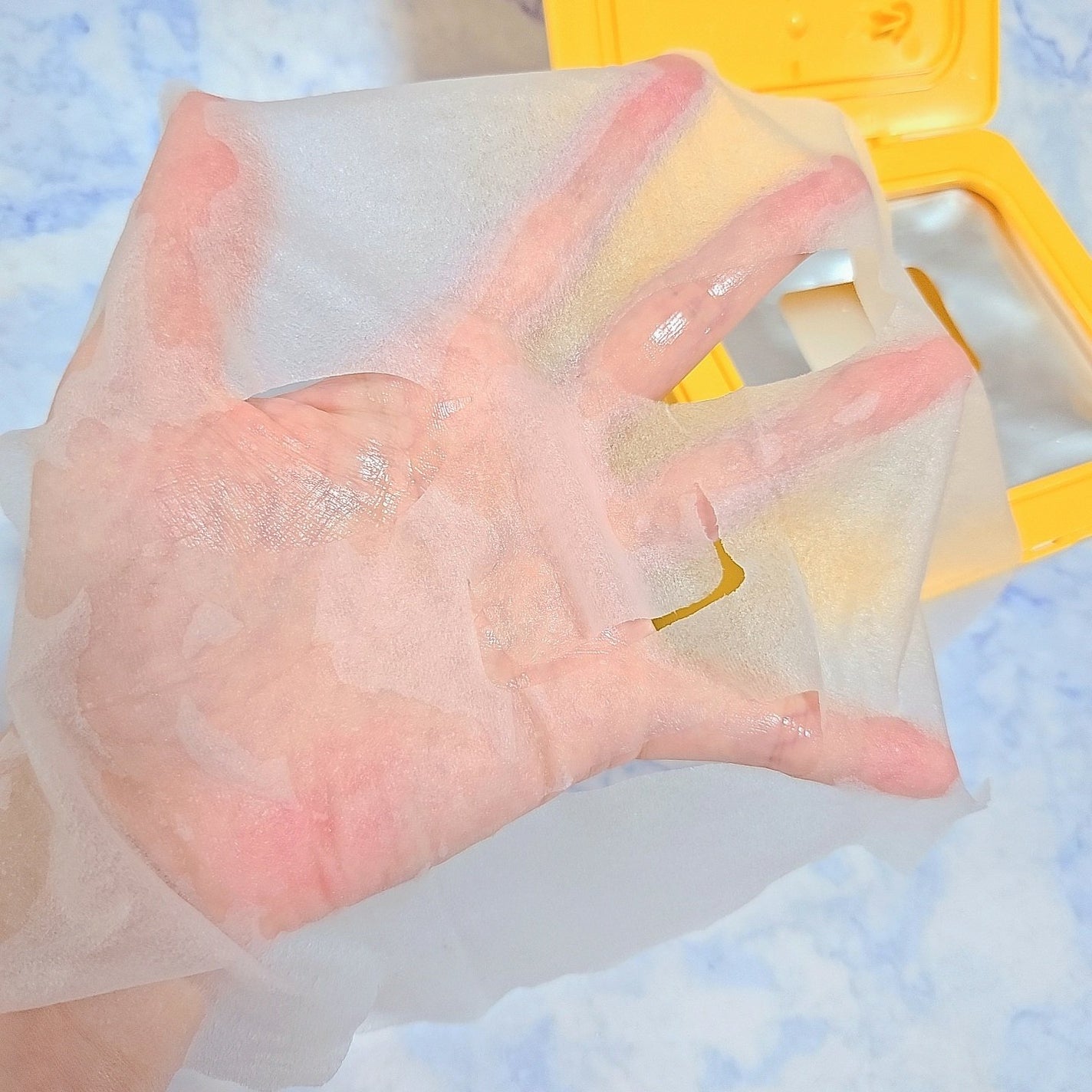 バイオームビタCグローデイリーシートマスク/UIQ/シートマスク・パックを使ったクチコミ(3枚目)