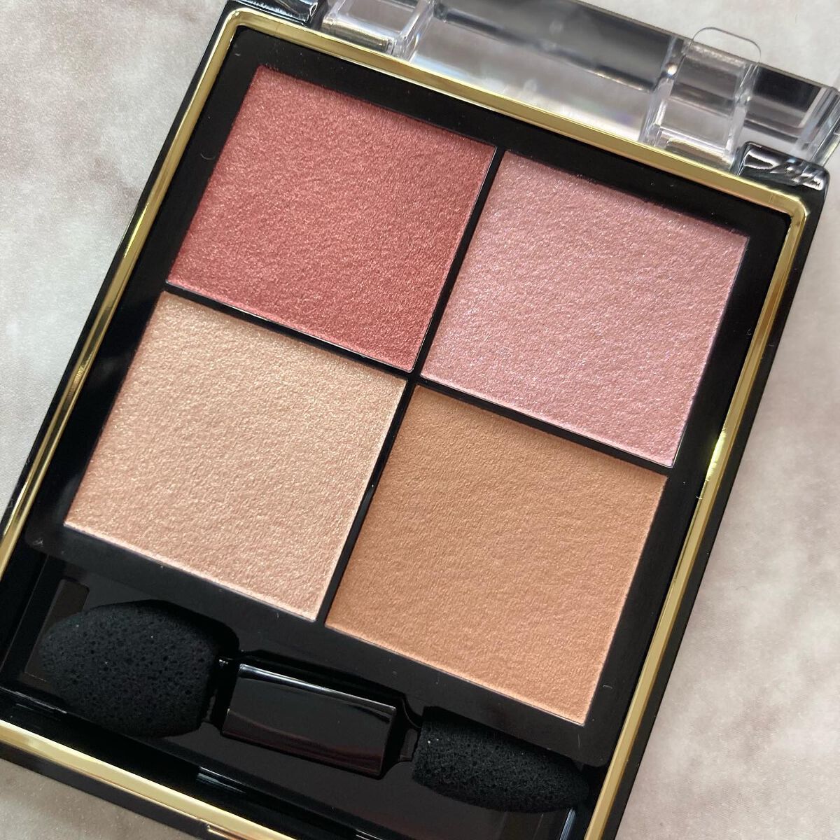 リアルクローズシャドウ/excel/アイシャドウパレットを使ったクチコミ(2枚目)