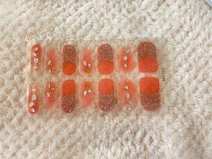 カラフルネイルズ/キャンメイク/マニキュアを使ったクチコミ(2枚目)