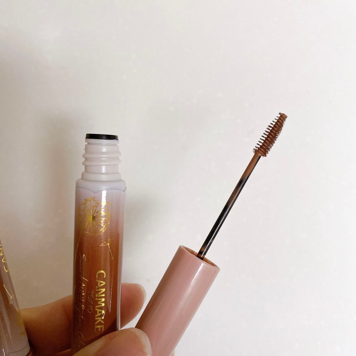 スマートミニアイブロウカラー/キャンメイク/眉マスカラを使ったクチコミ(6枚目)