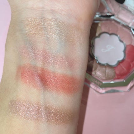 ジルスチュアート ブルームクチュール アイズ/JILL STUART/アイシャドウパレットを使ったクチコミ(7枚目)