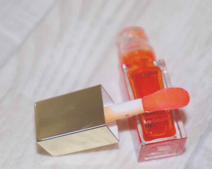 コンフォート リップオイル /CLARINS/リップグロスを使ったクチコミ(2枚目)