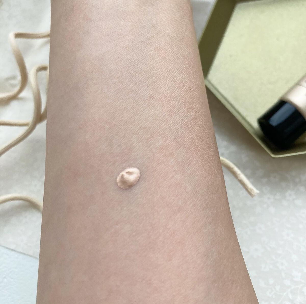 CR アイカバー ジェル SPF25 /bareMinerals/日焼け止めジェルを使ったクチコミ（3枚目）